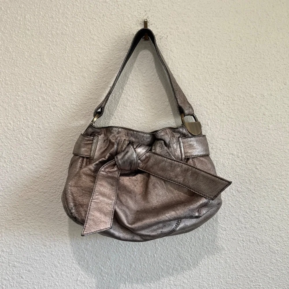 Kooba Metallic‎ Pewter Leather Bow Shoulder Bag Hobo Brass Hardware Vintage Y2K